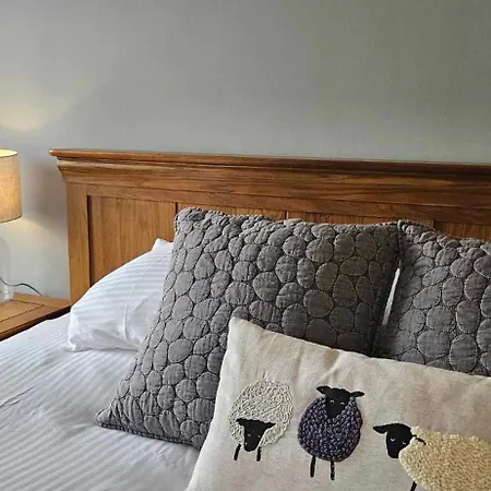 Halmer Grange 고스랜드