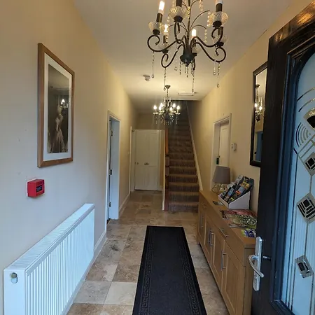 Halmer Grange 4*