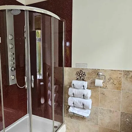 Halmer Grange 4*