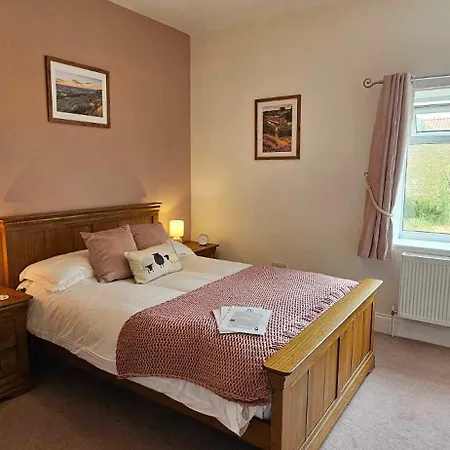 Halmer Grange Πανσιόν 4*